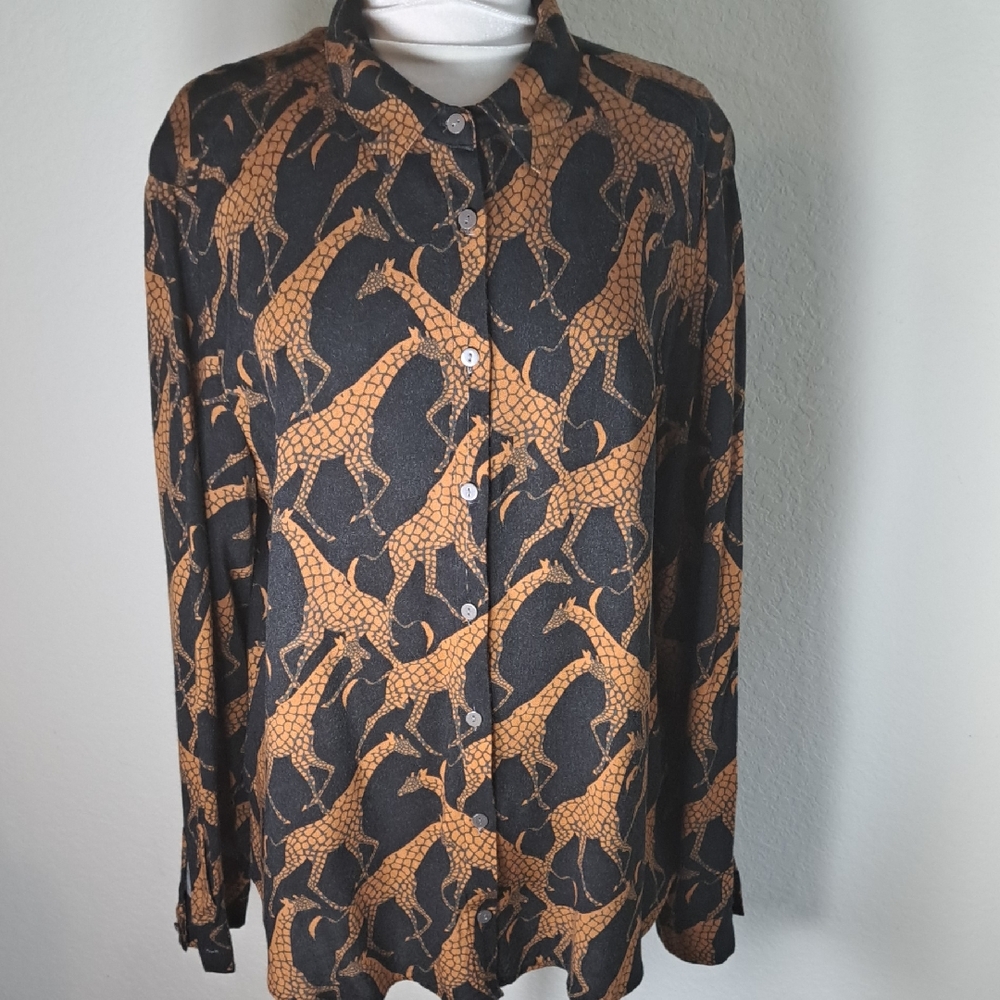 Anthropologie Jane & Delaney Women’s Blouse Giraffe Button Up Top Size XL Tunic